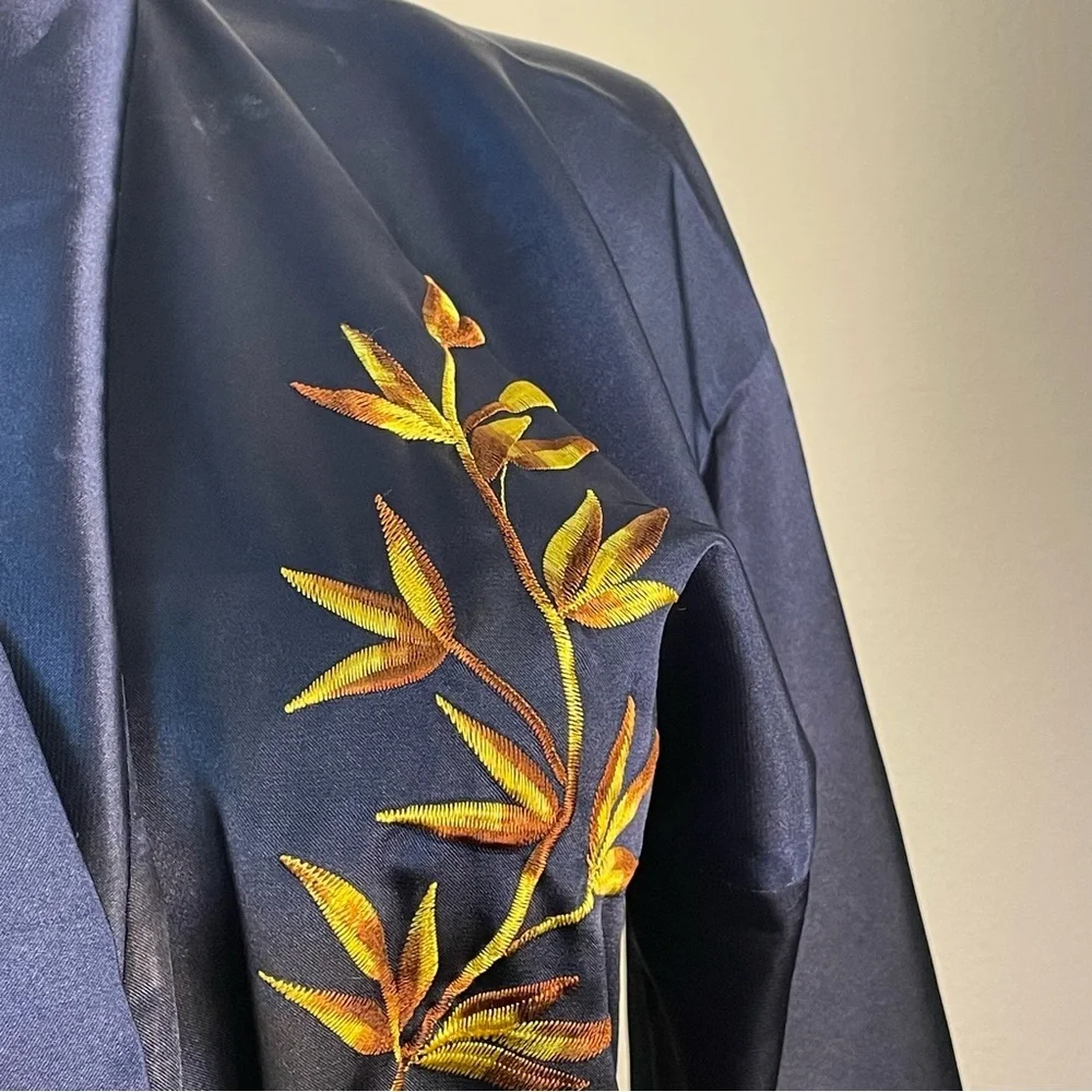 Designer embroidered silk robe made in Vietnam by Lan Huong Asian Belted pockets